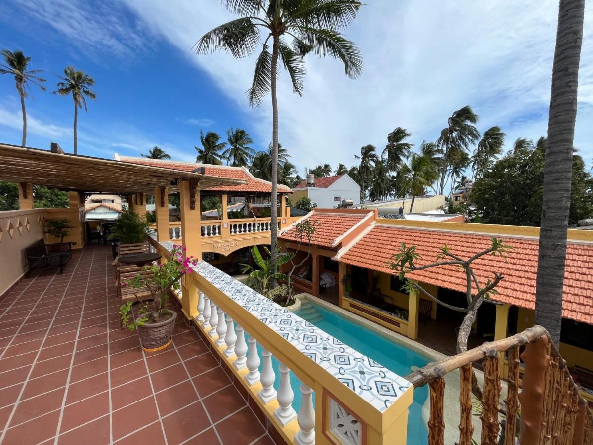 Mi Nhon Em Hotel Muine Mui Ne Exterior photo